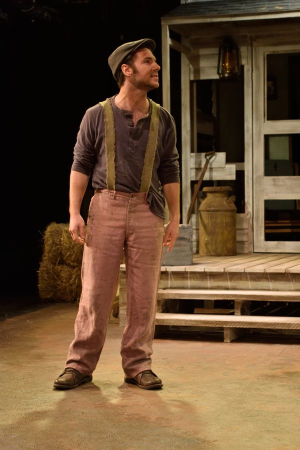 Michael Hinton as Mike Hogan Photo