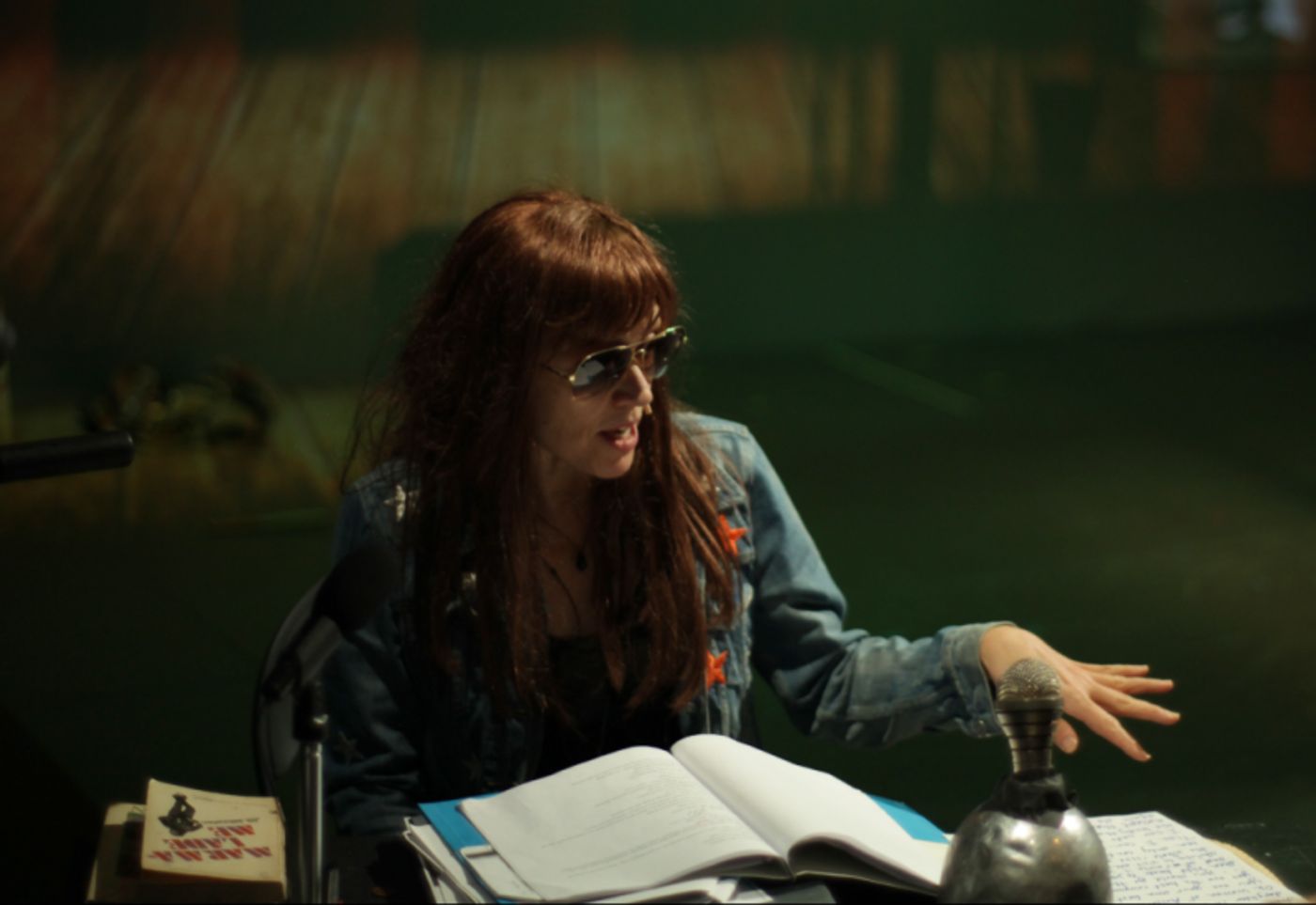 Review: It's Norman Mailer Vs. Feminism in Wooster Group's THE TOWN HALL AFFAIR Review: It's Norman Mailer Vs. Feminism in Wooster Group's THE TOWN HALL AFFAIR Image