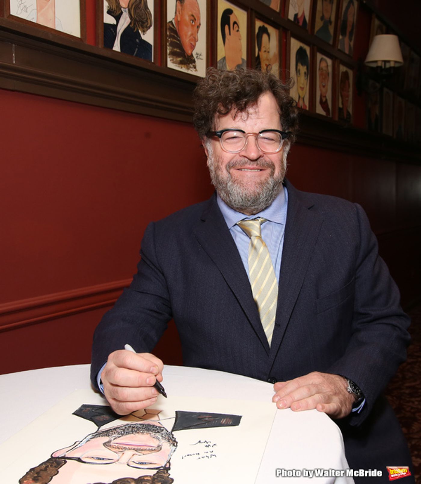 Photo Coverage: Kenneth Lonergan Heads to Sardi's for Caricature Unveiling  Image