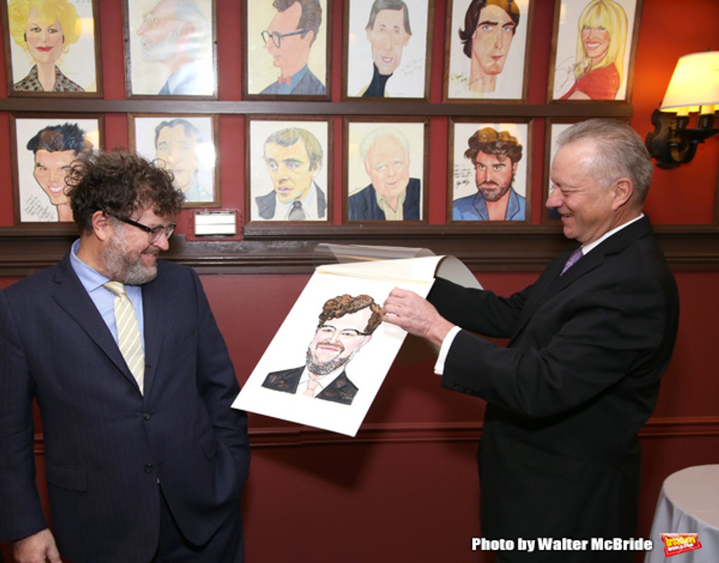 Photo Coverage: Kenneth Lonergan Heads to Sardi's for Caricature Unveiling  Image
