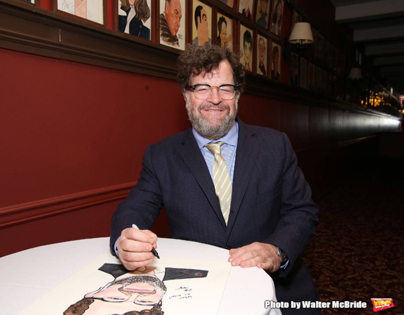 Photo Coverage: Kenneth Lonergan Heads to Sardi's for Caricature Unveiling  Image