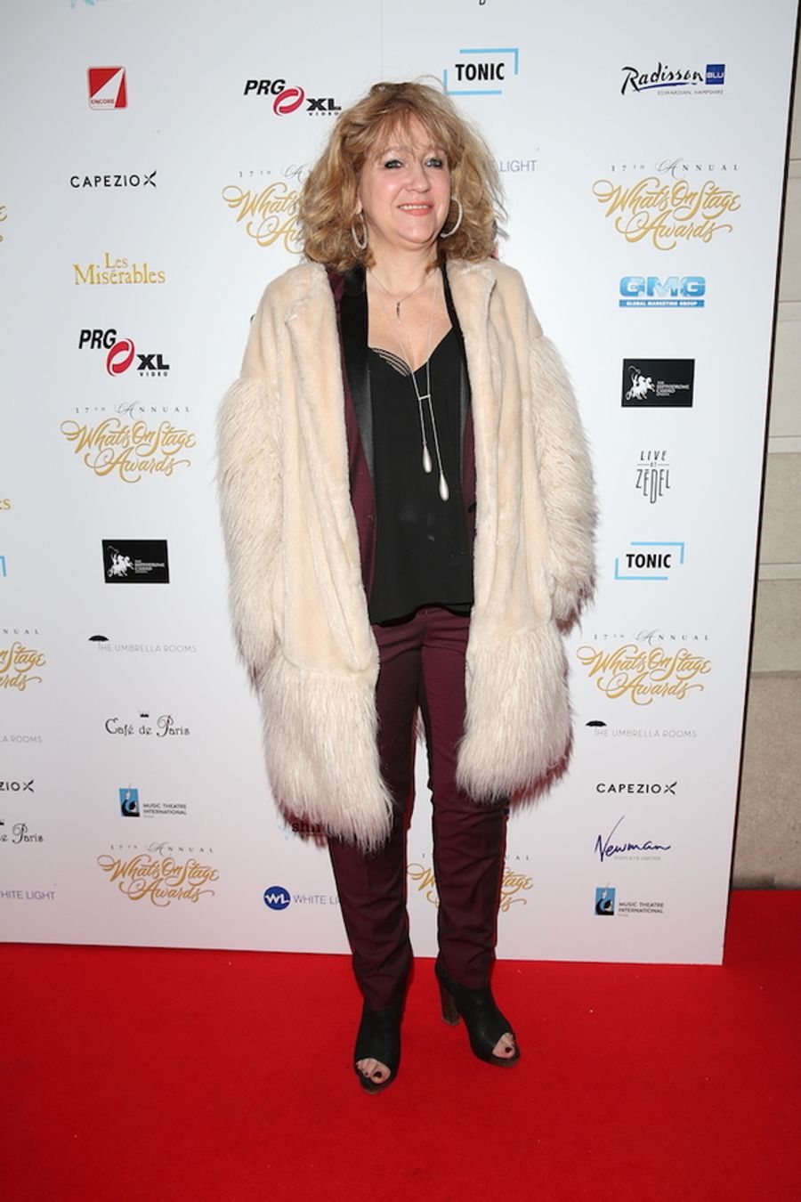 Photo Flash: Amber Riley, Billie Piper & More At WhatsOnStage Awards Image