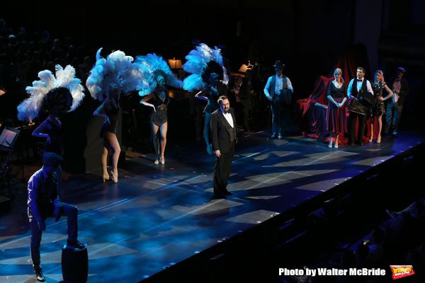 Harry Groener and cast  Photo