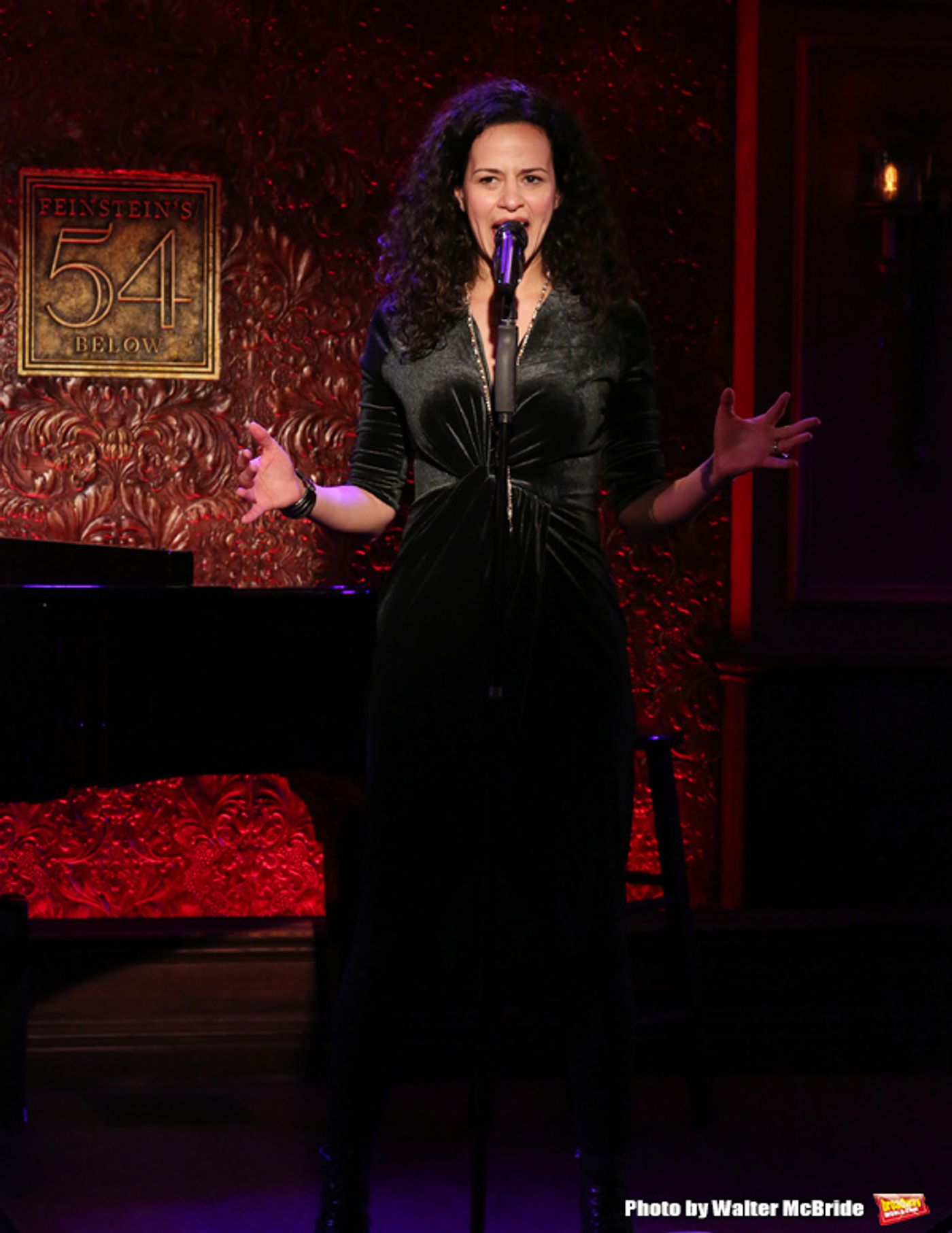 Photo Coverage: Mandy Gonzalez Previews RAISE THE ROOF at Feinstein's/54 Below Photo Coverage: Mandy Gonzalez Previews RAISE THE ROOF at Feinstein's/54 Below Image