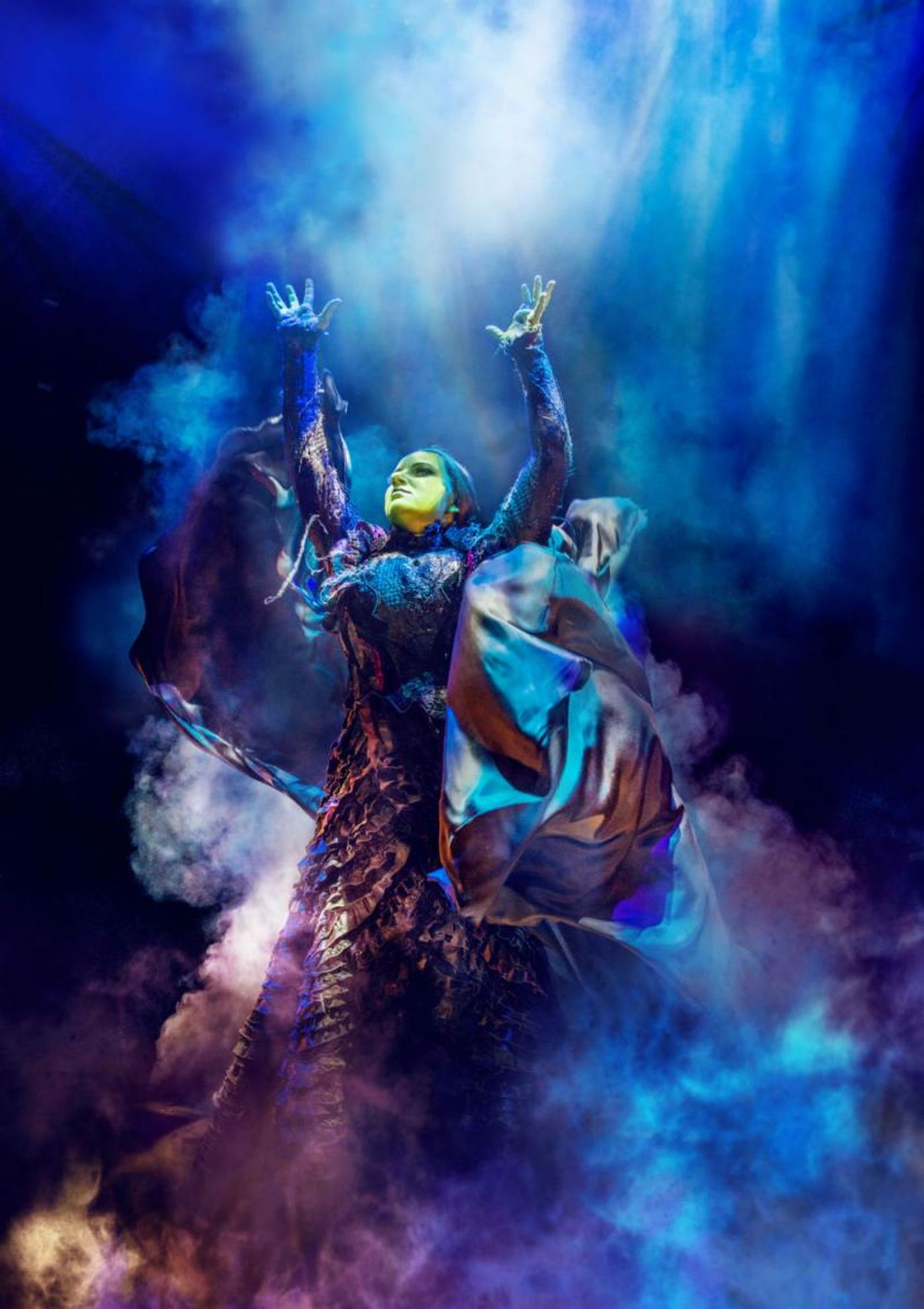 Review: WICKED is a Concoction of Memorable Music, Visual Treat  Image