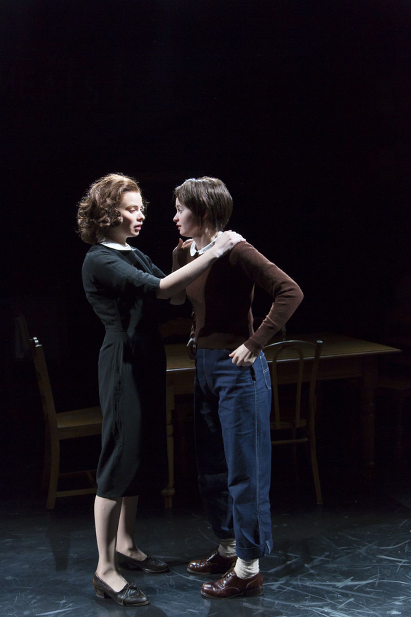 Photo Flash: First Look at NAPOLI, BROOKLYN World Premiere at Long Wharf Theatre  Image