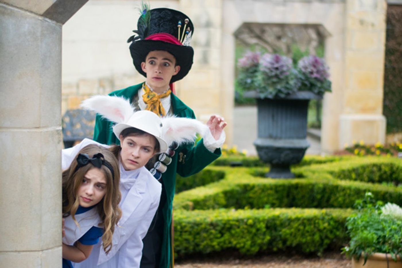 Photo Flash: Sneak Peek at Outcry Youth Theatre's Mad Adaptation of ALICE IN WONDERLAND  Image
