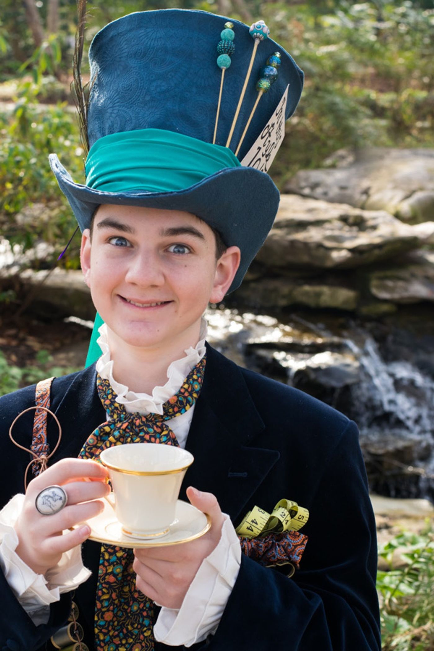 Photo Flash: Sneak Peek at Outcry Youth Theatre's Mad Adaptation of ALICE IN WONDERLAND  Image