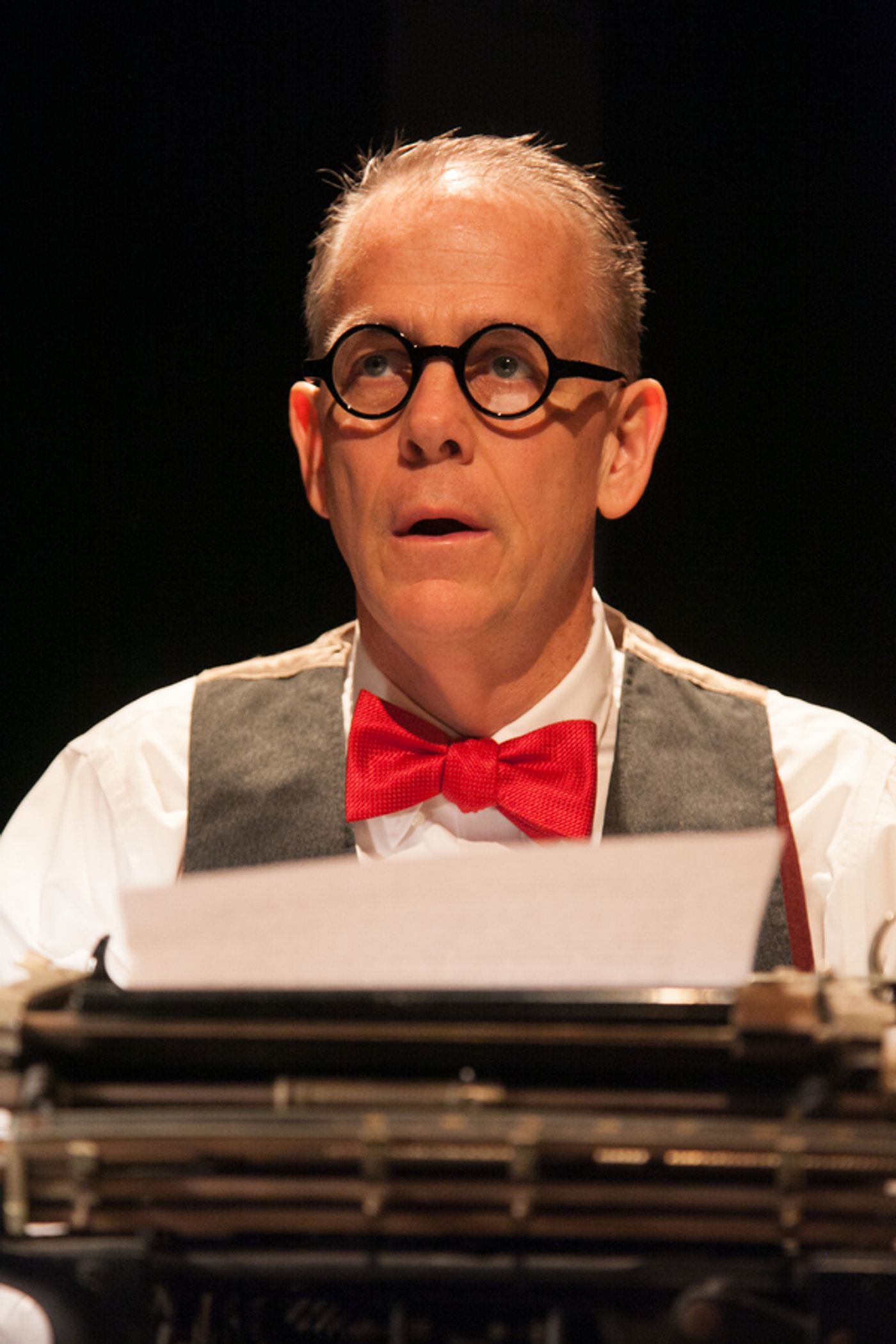Photo Flash: First Look at THE COLUMNIST at American Blues Theatre  Image
