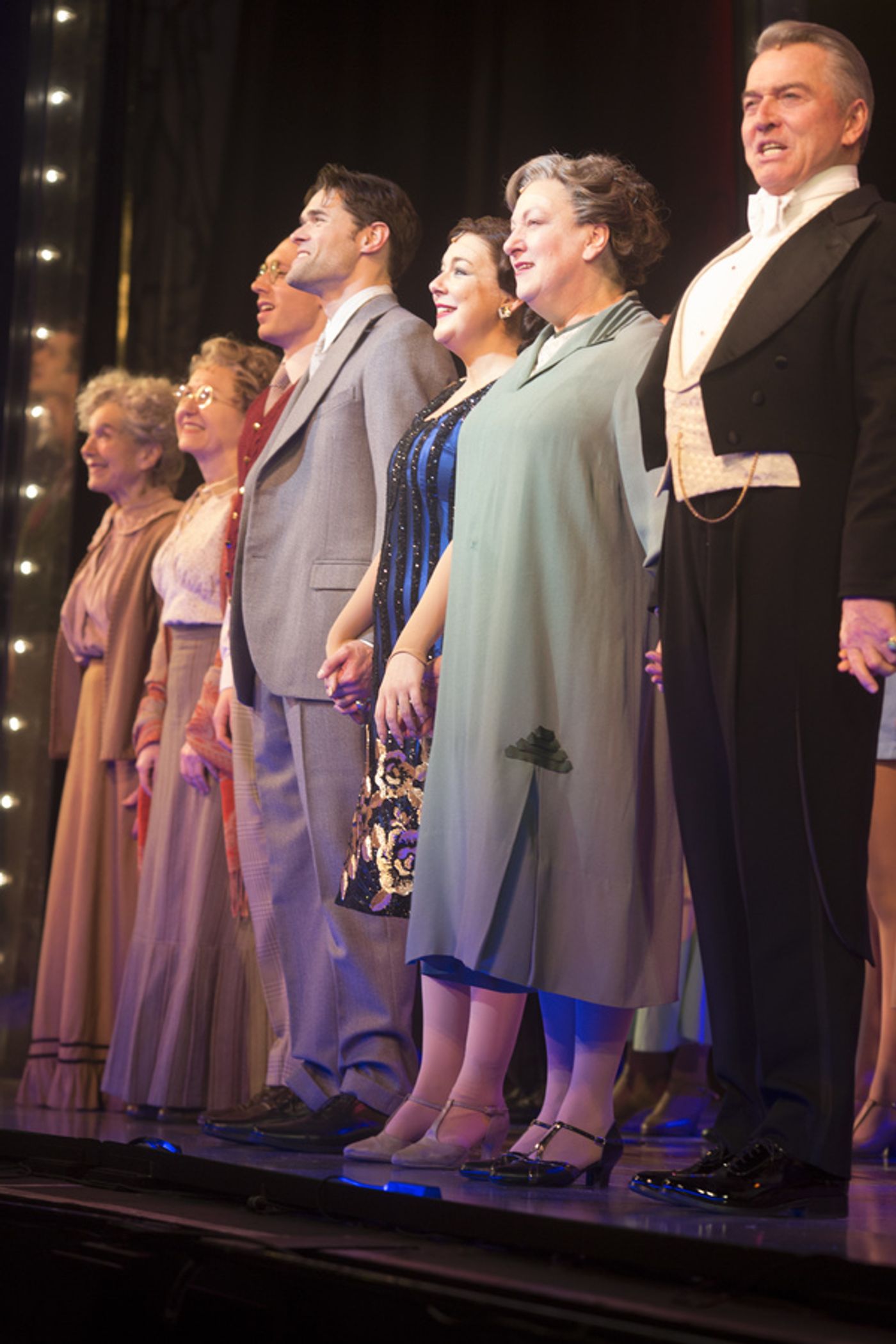 Photo Flash: FUNNY GIRL Starring Sheridan Smith and Chris Peluso Launches UK Tour Photo Flash: FUNNY GIRL Starring Sheridan Smith and Chris Peluso Launches UK Tour Image