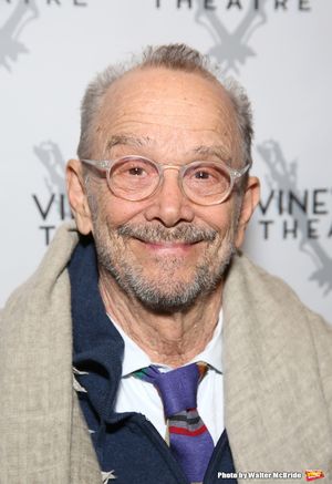 Joel Grey Photo