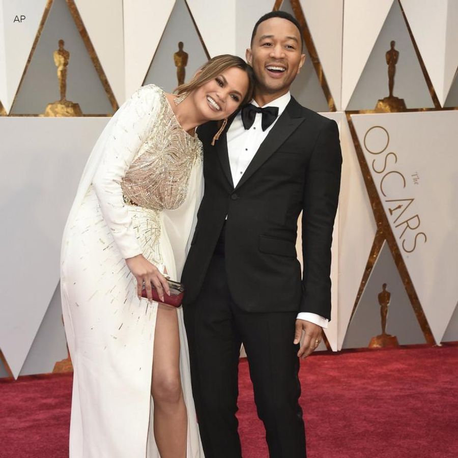 BWW Exclusive: Broadway, CHICAGO MED Fashion Maven, Patti Murin, is Live-Blogging the Oscars Red Carpet Image