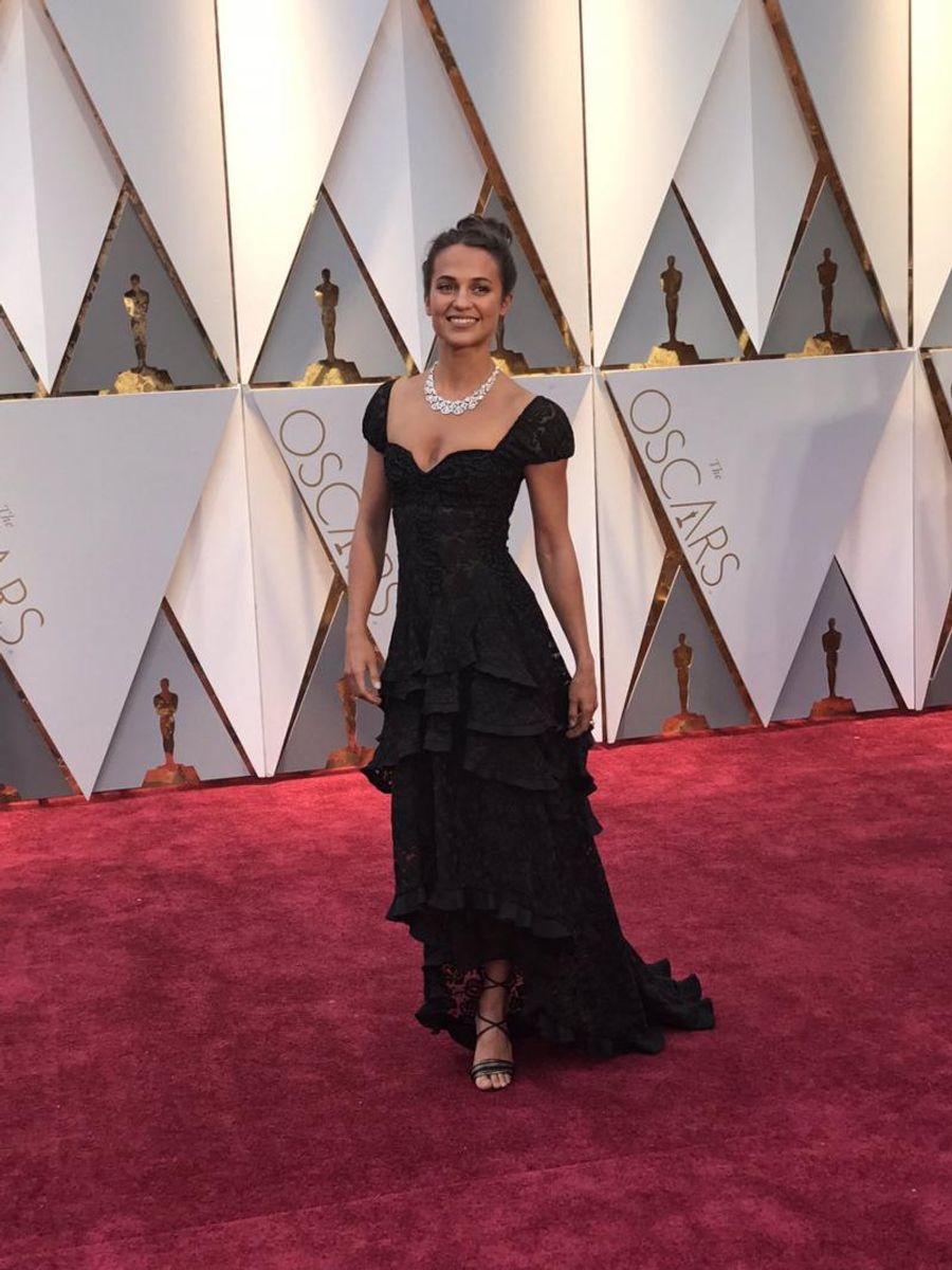 BWW Exclusive: Broadway, CHICAGO MED Fashion Maven, Patti Murin, is Live-Blogging the Oscars Red Carpet Image
