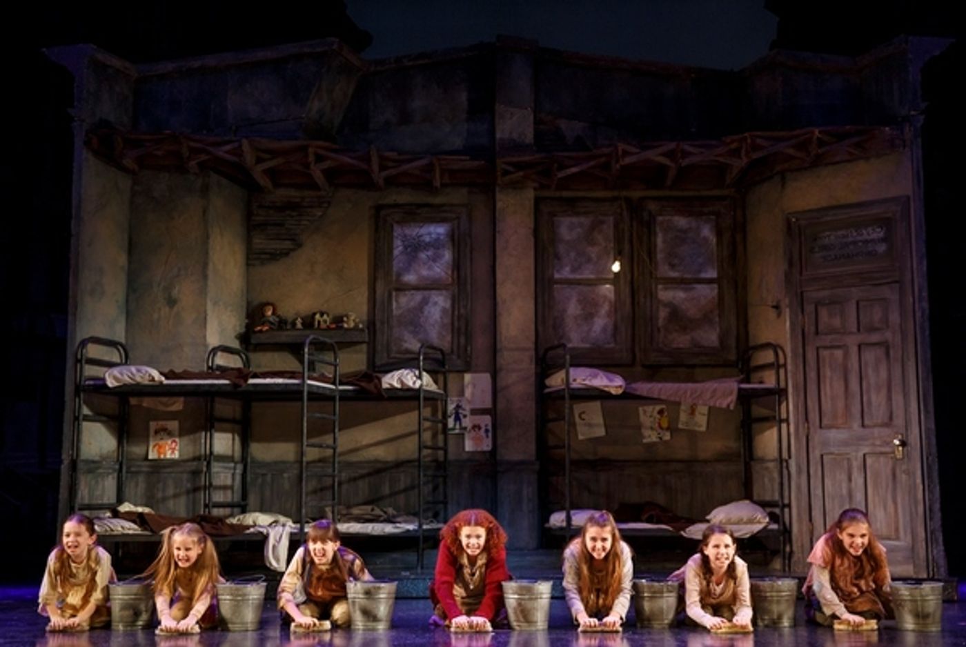 Photo Flash: ANNIE Comes to Arsht Center Next Week  Image