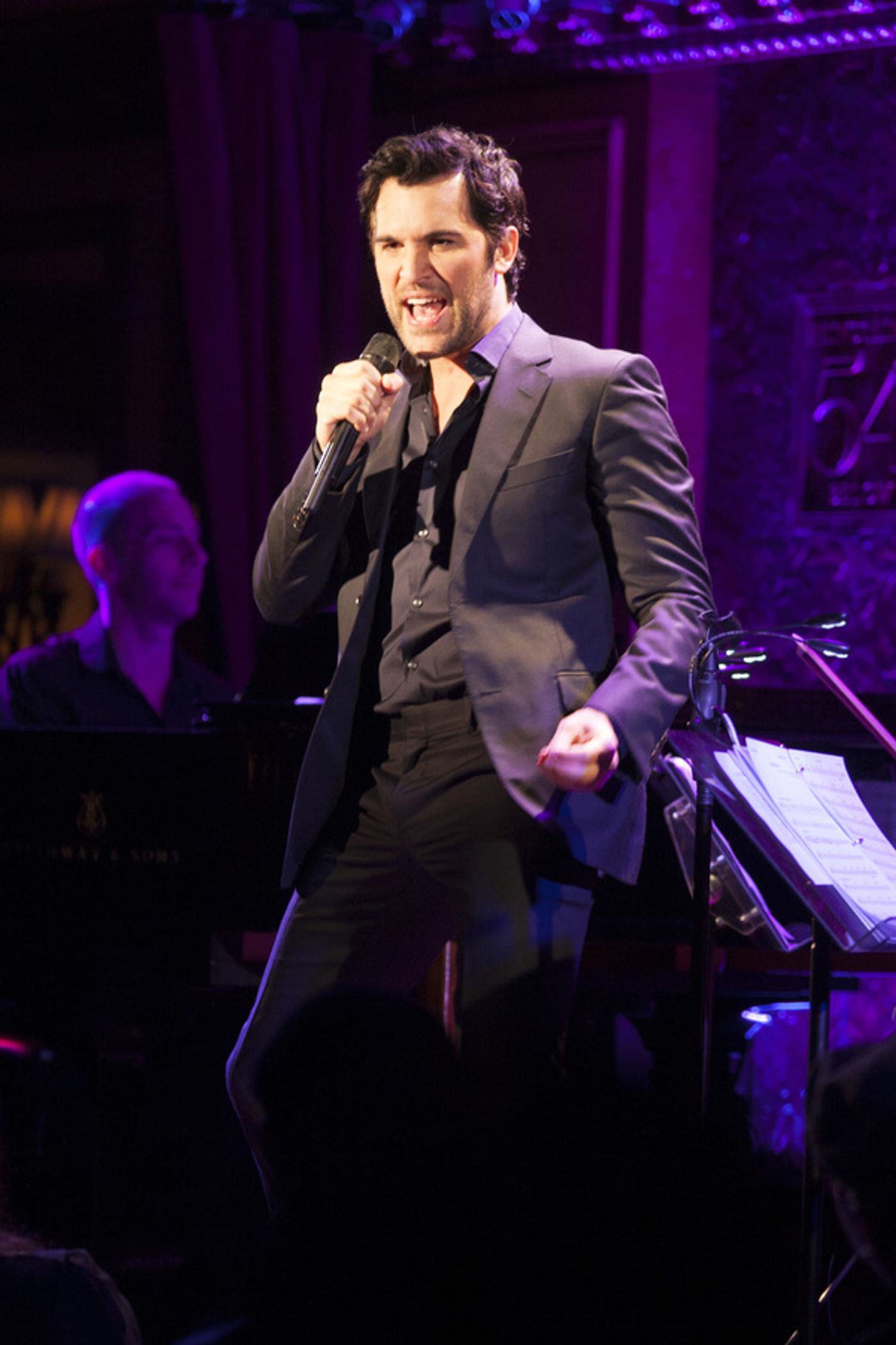 Photo Flash: FULLER HOUSE's Juan Pablo Di Pace Makes Feinstein's/54 Below Debut Photo Flash: FULLER HOUSE's Juan Pablo Di Pace Makes Feinstein's/54 Below Debut Image