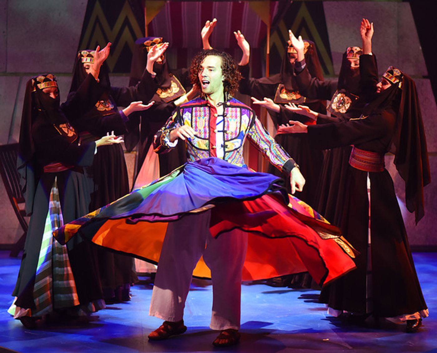 Photo Flash: Tim Wessel Proves 'Any Dream Will Do' in 'JOSEPH' at Beef & Boards  Image