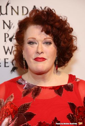 Liz McCartney @ BroadwayWorld Liz McCartney Photo