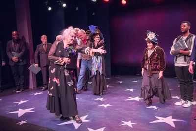Curtain Call â€“ Tyne Daly and Company Photo