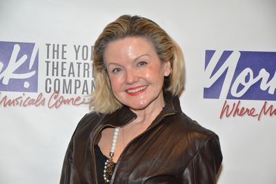 Alison Fraser Photo