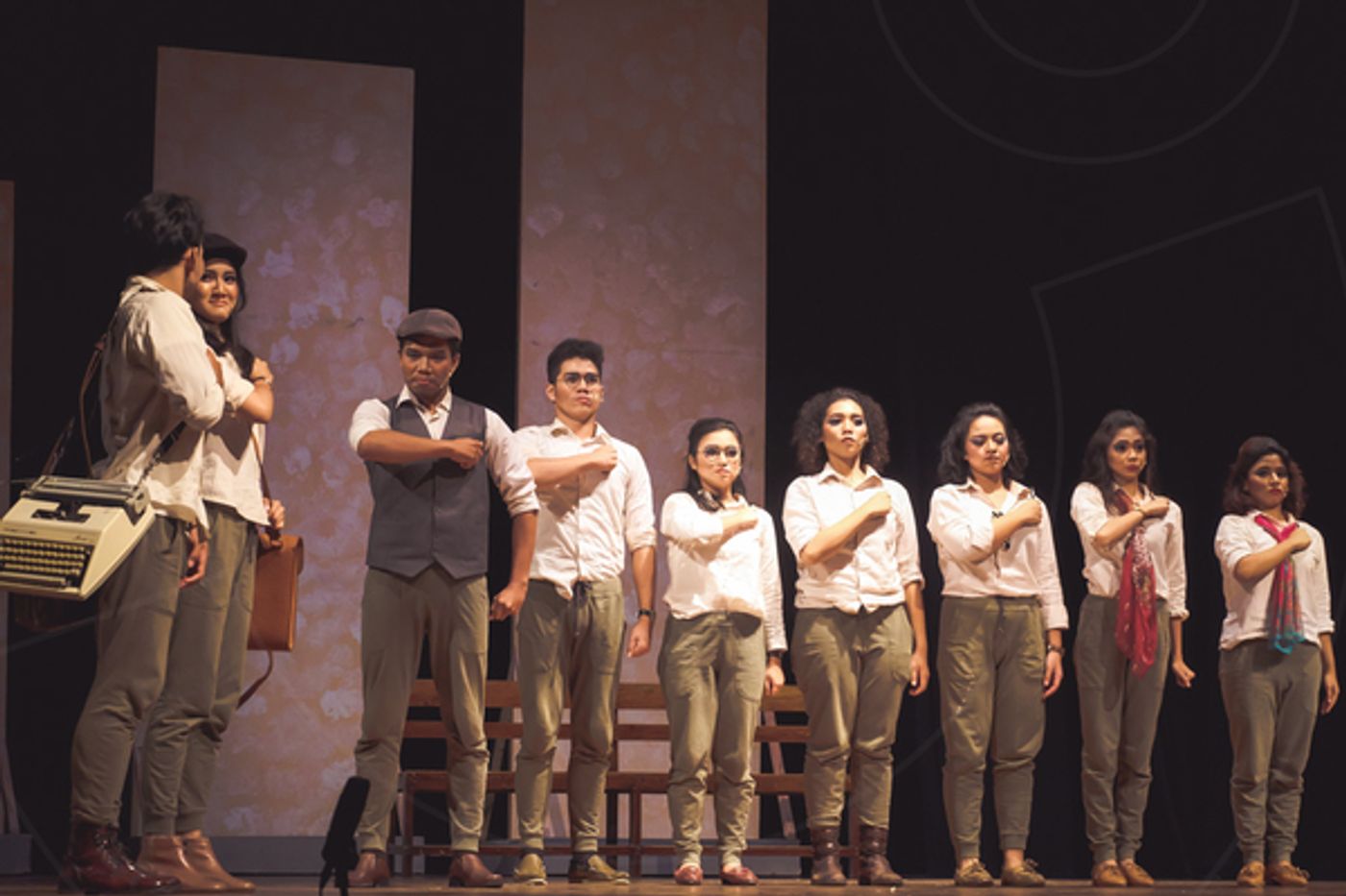 BWW Review : TIN REPUBLIC at Graha Bhakti Budaya, Taman Ismail Marzuki  Image