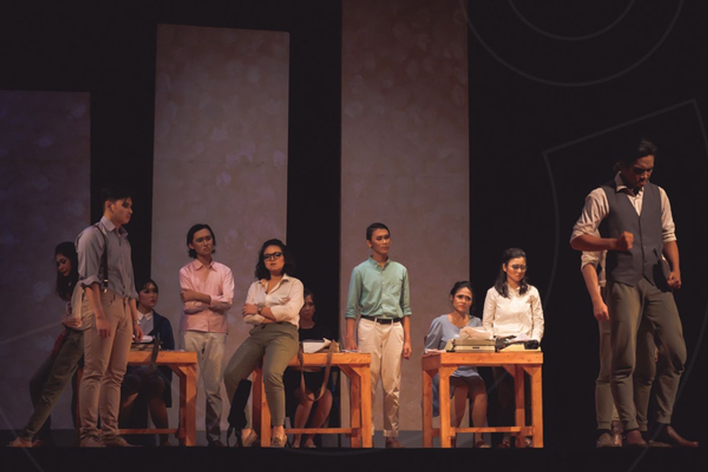 BWW Review : TIN REPUBLIC at Graha Bhakti Budaya, Taman Ismail Marzuki  Image