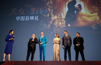  Bill Condon, Dan Stevens, Emma Watson, Luke Evans, Josh Gad, attended the China Prem Photo