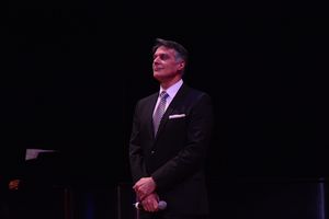 Robert Cuccioli Photo