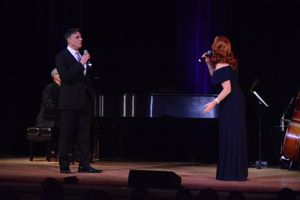 Robert Cuccioli and Carolee Carmello Photo