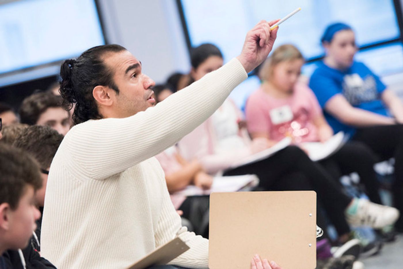 Photo Flash: HAMILTON's Javier Munoz Leads Master Class at NYC's Broadway Workshop  Image