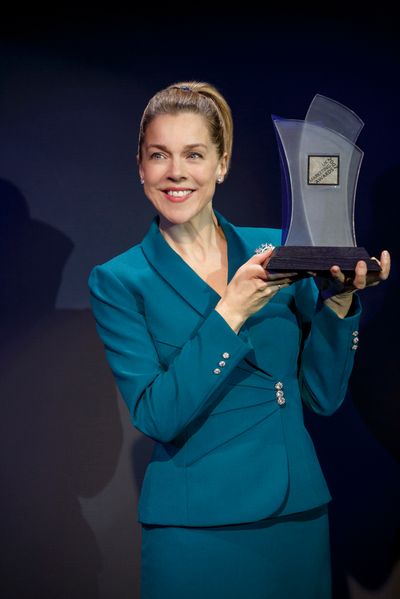 Janie Dee  Photo