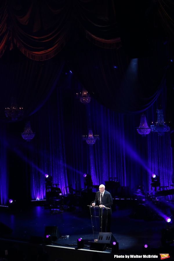 Frank Langella Photo