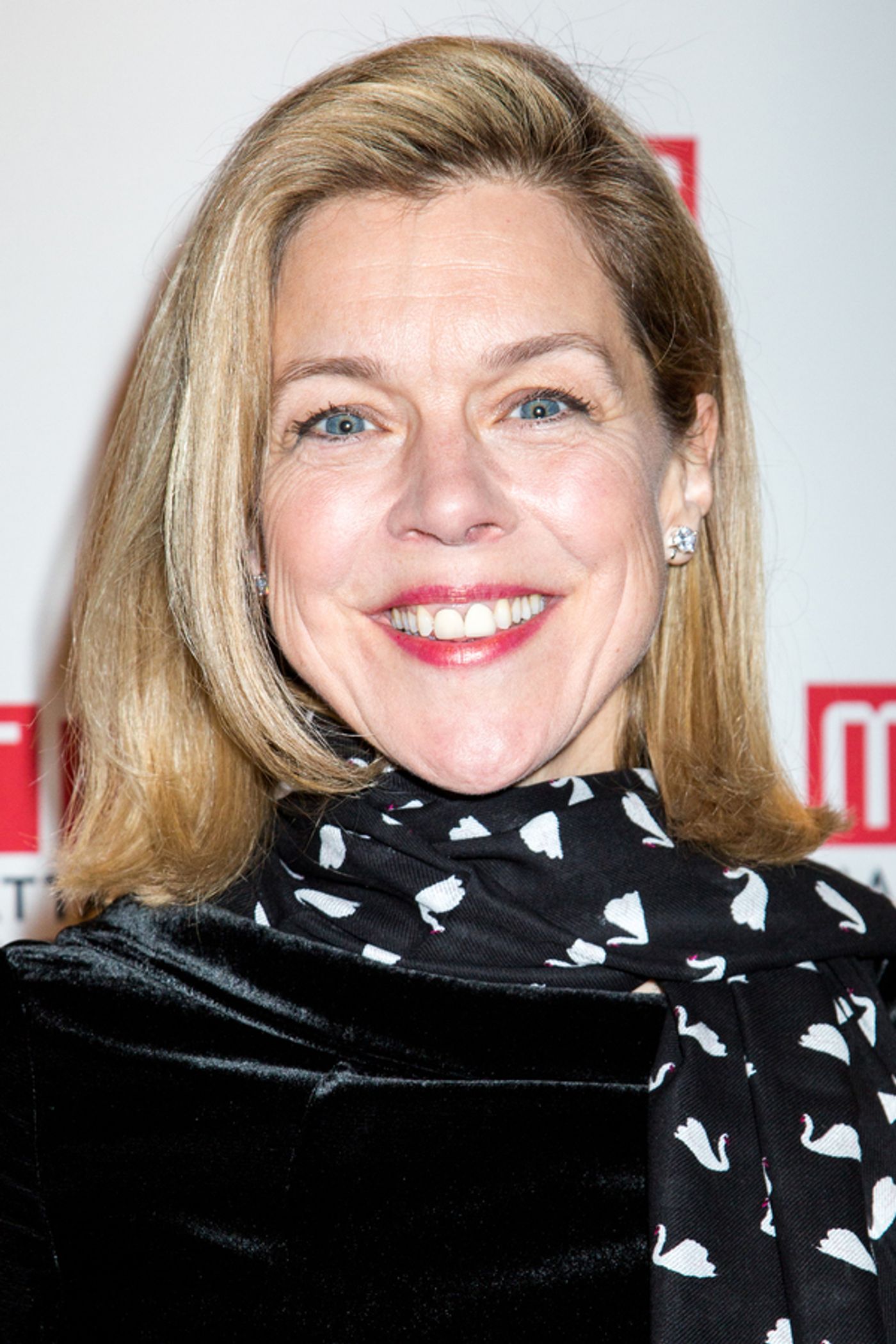 Photo Coverage: MTC Celebrates Opening Night of Penelope Skinner's  LINDA  Image