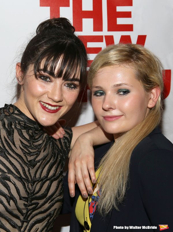 Isabelle Fuhrman and Abigail Breslin  Photo