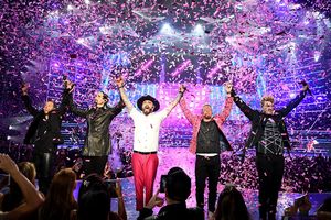 Howie Dorough, Kevin Richardson, AJ McLean, Brian Littrell and Nick Carter @ BroadwayWorld Howie Dorough, Kevin Richardson, AJ McLean, Brian Littrell and Nick Carter Photo