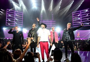 Howie Dorough, Kevin Richardson, AJ McLean, Brian Littrell and Nick Carter @ BroadwayWorld Howie Dorough, Kevin Richardson, AJ McLean, Brian Littrell and Nick Carter Photo