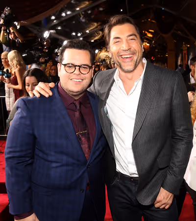 Josh Gad and Javier Bardem Photo
