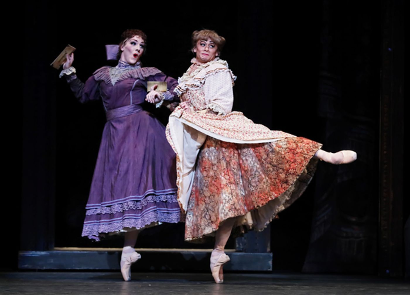 Photo Flash: Houston Ballet Performs the Beloved Retelling of CINDERELLA Photo Flash: Houston Ballet Performs the Beloved Retelling of CINDERELLA Image