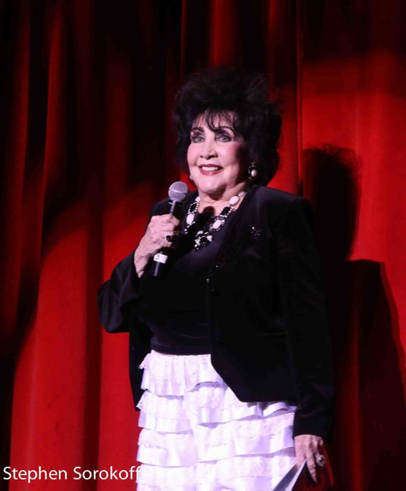 Photo Coverage: Lucie Arnaz Brings Latin Roots to Live at Lynn Photo Coverage: Lucie Arnaz Brings Latin Roots to Live at Lynn Image