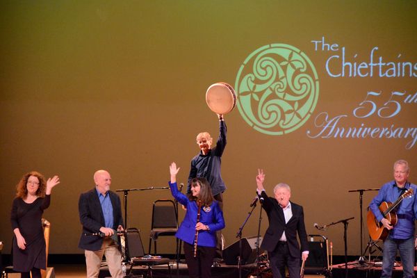 Triona Marshall, Matt Molloy, Kevin Conneff, Cady Coleman, Paddy Moloney and Tim Edey Photo