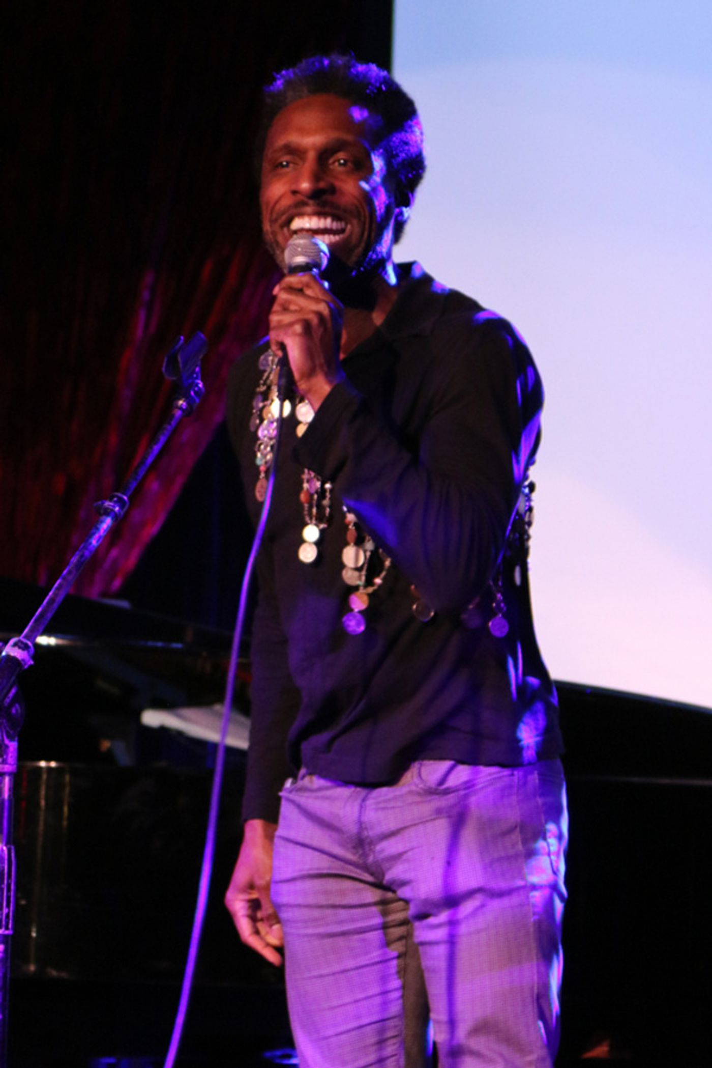 Photo Flash: Katrina Lenk, Lilli Cooper, Jennifer Sanchez and More Sing for Artists For World Peace  Image