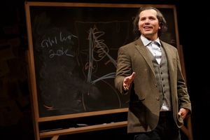 John Leguizamo @ BroadwayWorld John Leguizamo Photo