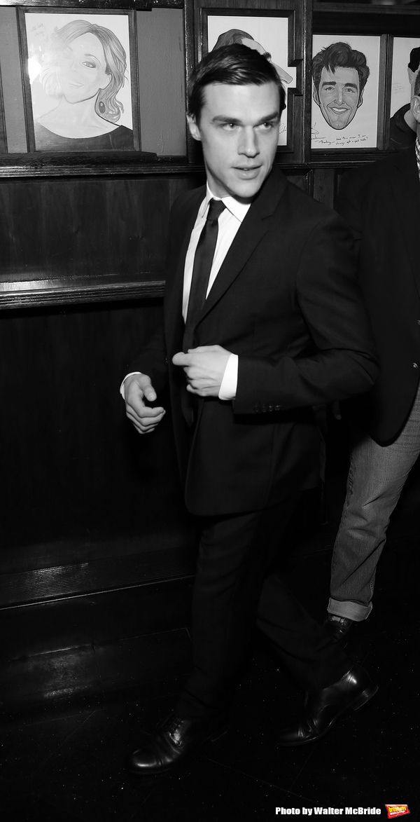 Finn Wittrock Photo