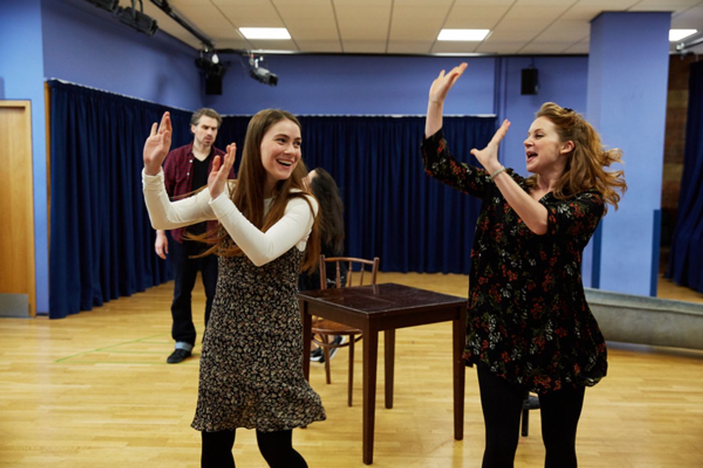 Photo Flash: In Rehearsal with I CAPTURE THE CASTLE at Watford Palace Theatre  Image