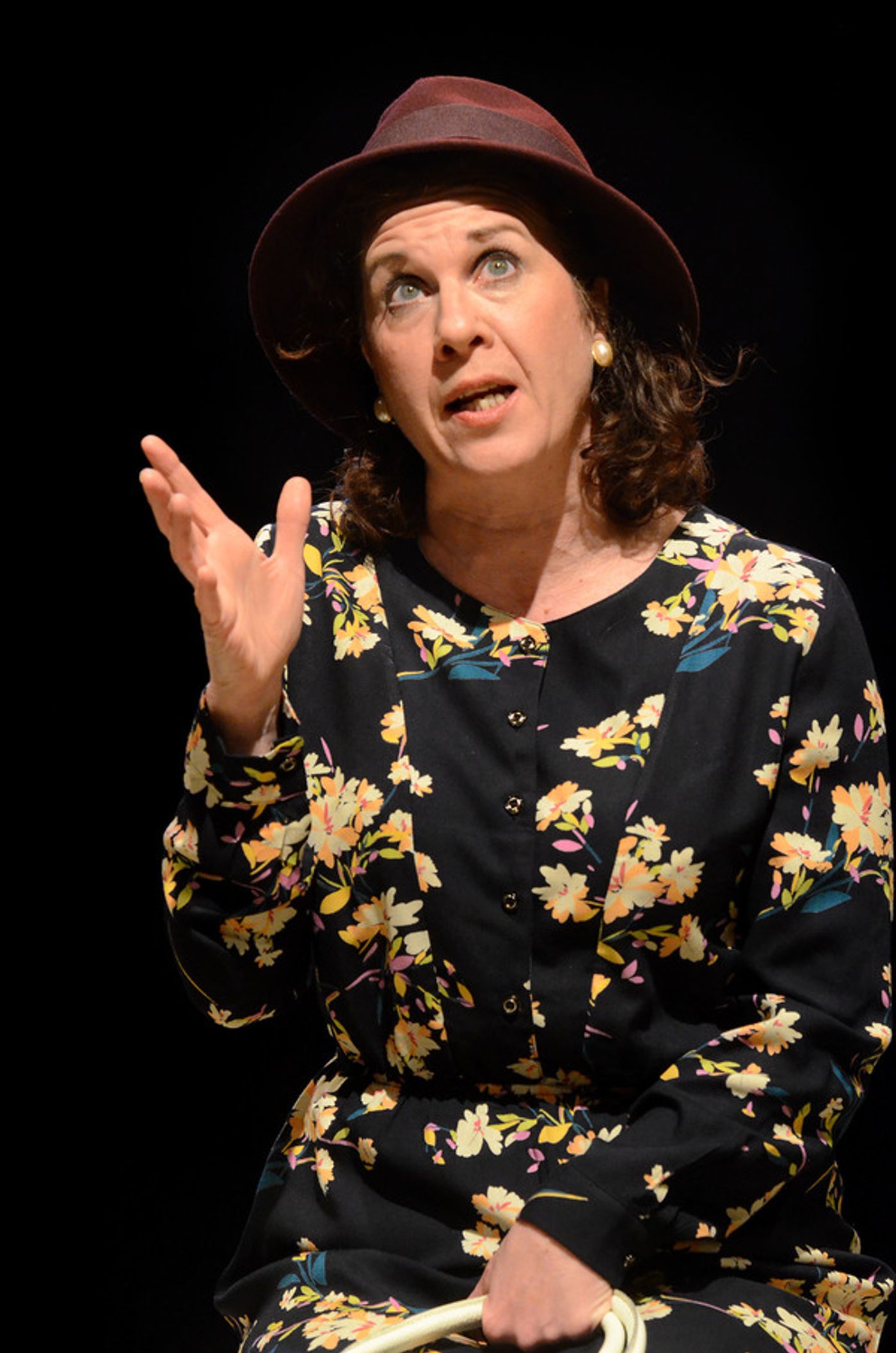 Photo Flash: 2nd Story Theatre Presents SHIRLEY VALENTINE  Image