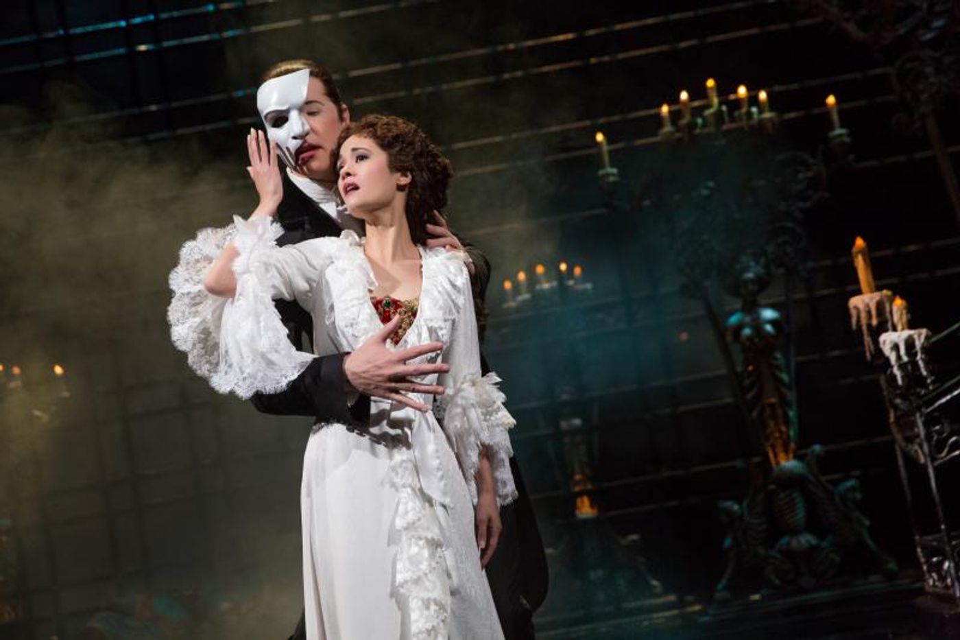 Interview: PHANTOM's Ali Ewoldt Discusses the Challenges of Christine, Asians on Broadway and Her Solo Debut at Feinstein's/54 Below  Image