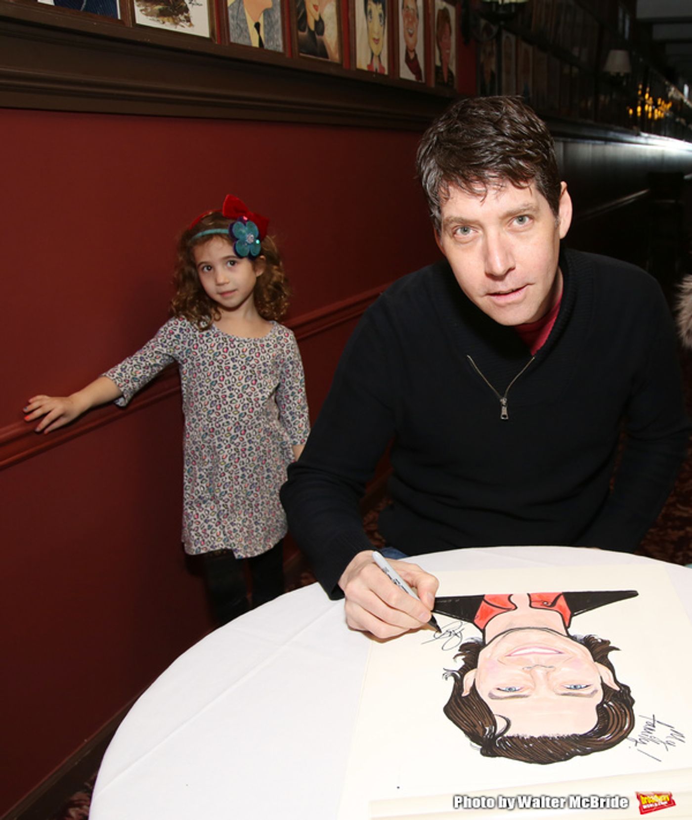 Photo Coverage: James Barbour Celebrates Sardi's Portrait Unveiling  Image