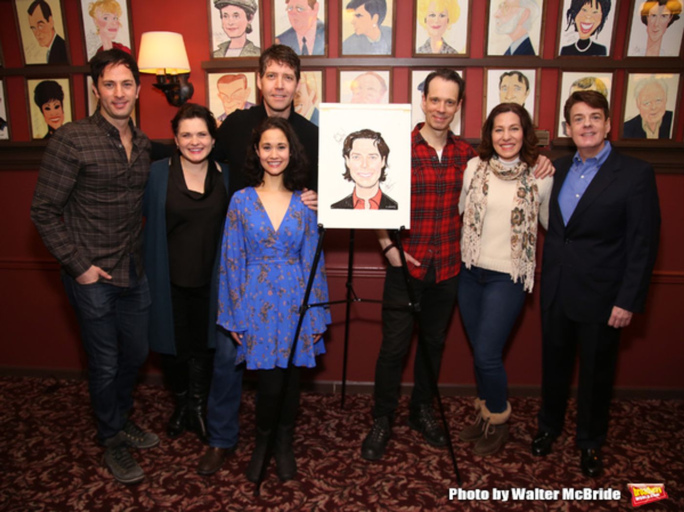 Photo Coverage: James Barbour Celebrates Sardi's Portrait Unveiling  Image