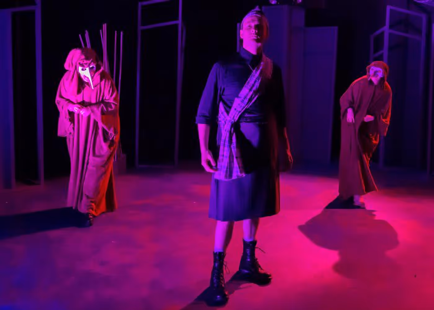 Review: Raucous Fun in Ghost Light's MACBETT but Lacks Levels Image