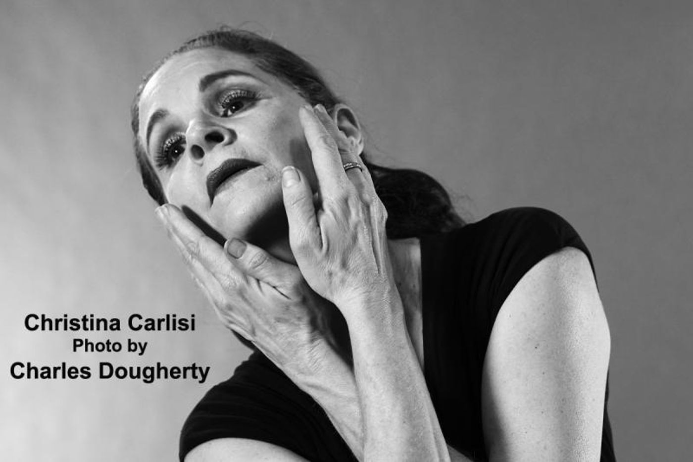 Review: Christina Carlisi - A Tour de Force as MARTHA  Image