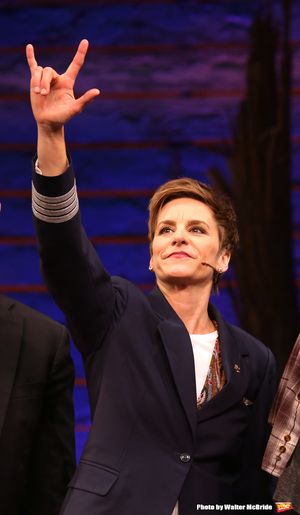 Jenn Colella  Photo